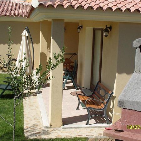 Casadelfaro Con Giardino A Pittulongu 600Metri Dalla Spiaggia Ольбія Екстер'єр фото