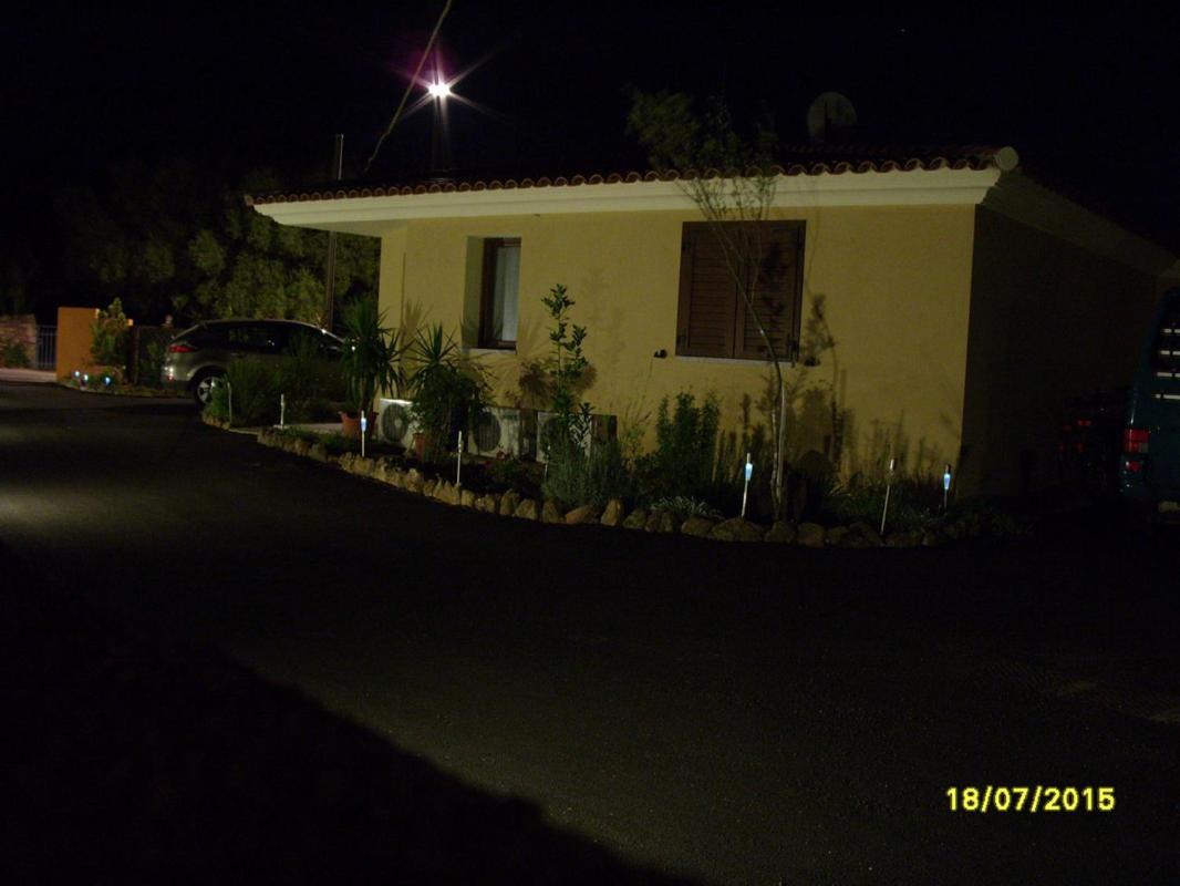 Casadelfaro Con Giardino A Pittulongu 600Metri Dalla Spiaggia Ольбія Екстер'єр фото