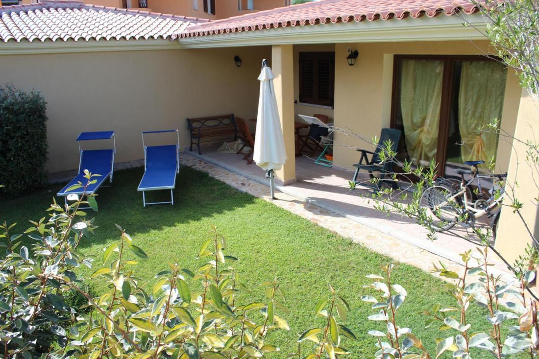 Casadelfaro Con Giardino A Pittulongu 600Metri Dalla Spiaggia Ольбія Екстер'єр фото