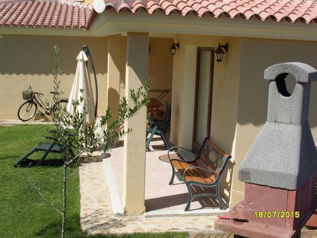 Casadelfaro Con Giardino A Pittulongu 600Metri Dalla Spiaggia Ольбія Екстер'єр фото